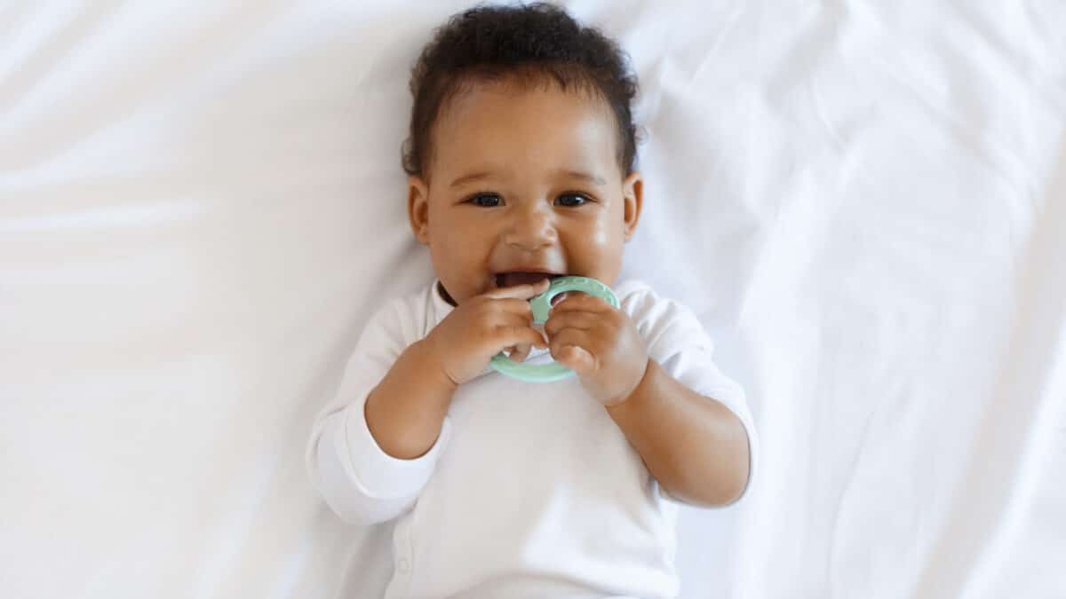7-helpful-tips-for-helping-your-teething-baby