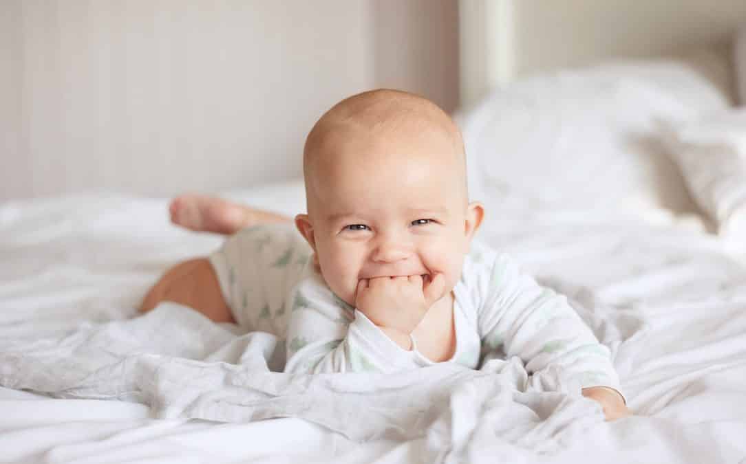 a-parents-guide-to-teething