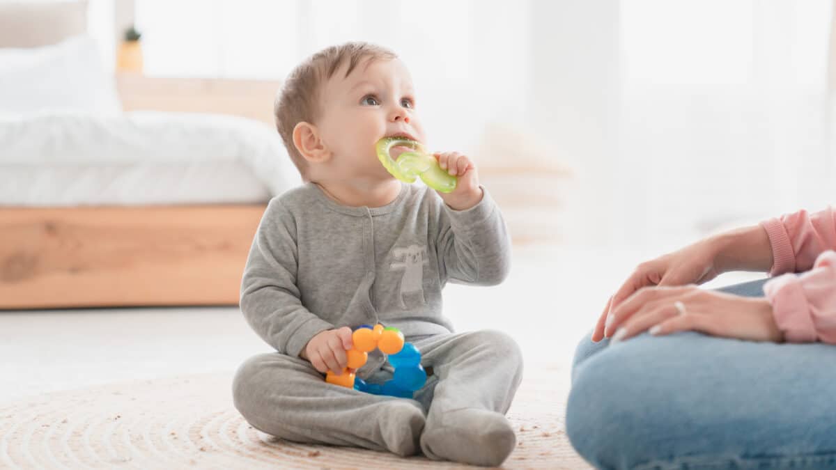 how-to-help-your-baby-through-the-teething-process