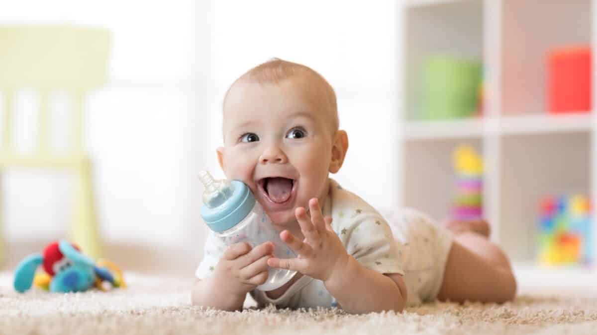 protect-your-babys-smile-fighting-baby-bottle-tooth-decay