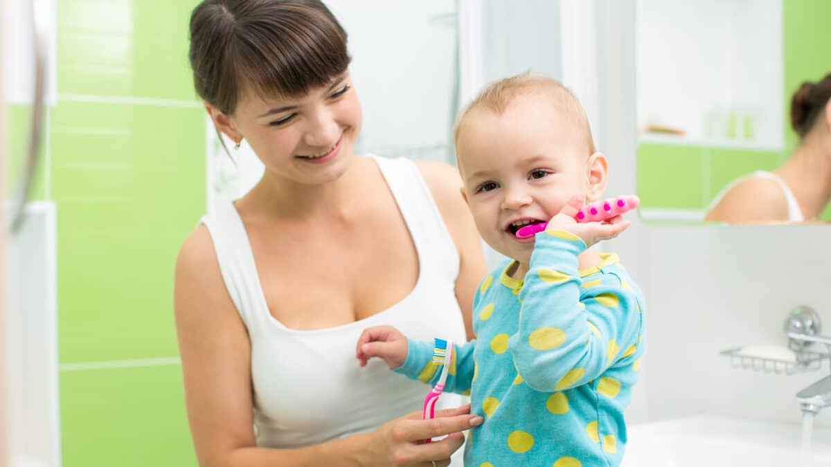 the-teething-process-what-to-expect-and-how-to-help-your-baby