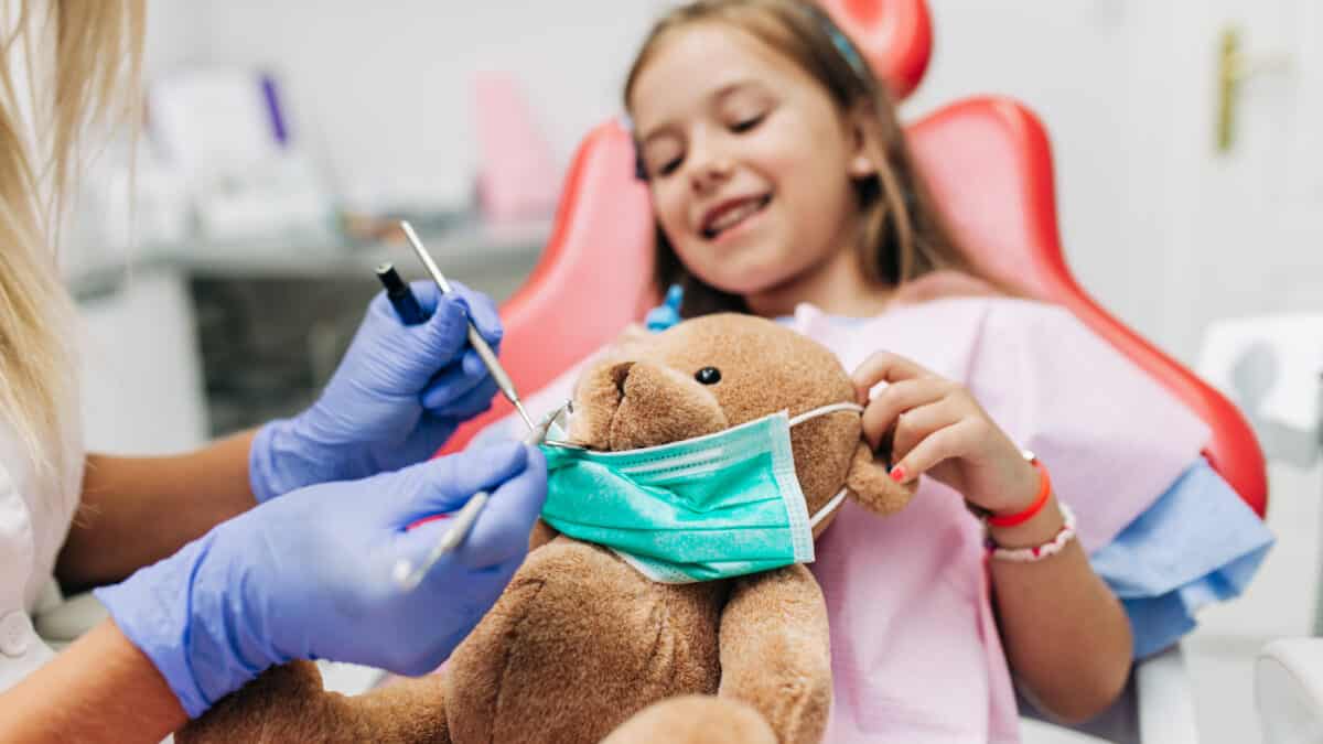 tips-for-making-your-childs-first-dental-visit-go-smoothly